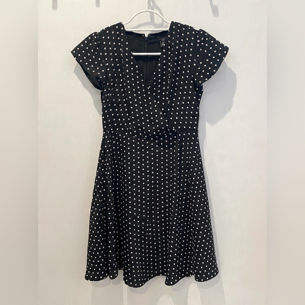 Ann Taylor Petite Size 00P Dress Faux Wrap Black And Beige Polka Dot V Neck